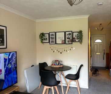 2 Bed Terraced House, Springford Gardens, SO16 - Photo 1