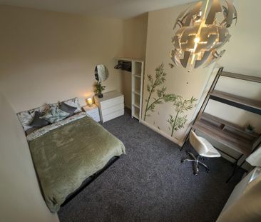 2 bedroom flat to rent - Photo 6