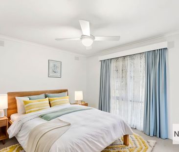 WELL-MAINTAINED FAMILY HOME - Photo 2