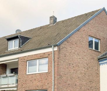 Schöne Etagenwohnung. !! kein Balkon !! - Foto 3