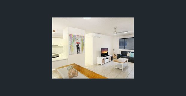 Beach lifestyle at an Unbeatable Price - Photo 1