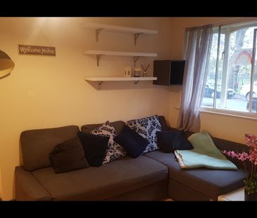 1 Bed Flat, Inwen Court, SE8 - Photo 1
