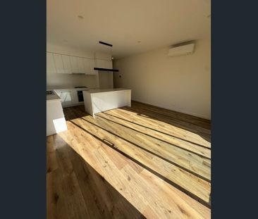 94 Monash Street, Sunshine, Vic 3020 - Photo 4