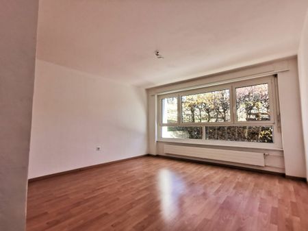 Grand logement de 5.5 pièces au 1er étage - Photo 2