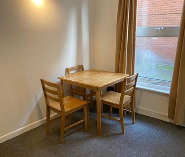 1 Bed Flat, Highfield, SO17 - Photo 1