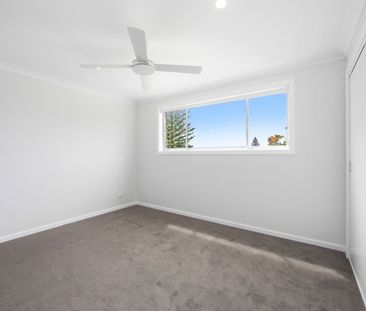 Contemporary In Town Living - Photo 4