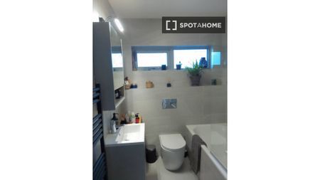 Room in shared flat for rent in Blackrock, Dublin - Photo 2