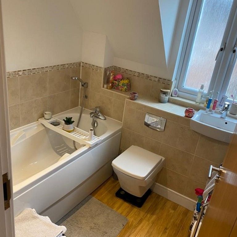 Woodland Grange, Hay Street, Steeple Morden - Photo 1