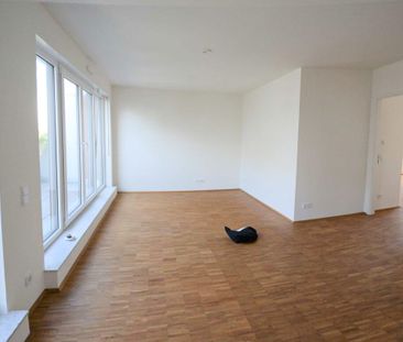 Moderne 4-Zimmer-Wohnung mit Balkon - Foto 1