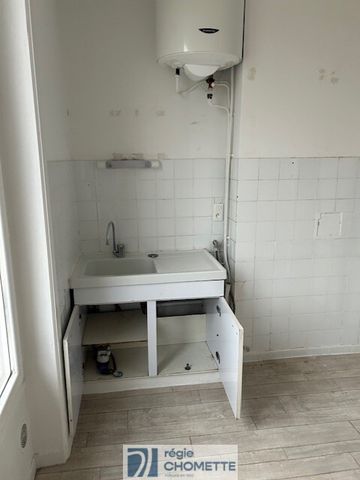 56 GENAS, - Photo 2