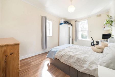 4 bedroom house to rent - Photo 2