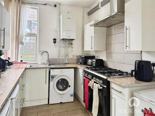 1 bedroom property to rent - Photo 1