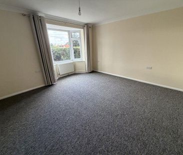 3 bedroom bungalow to rent - Photo 2