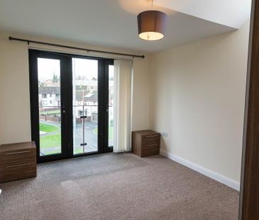 33 Drumadoon Square, Dundonald, Belfast, BT16 2QN - Photo 5