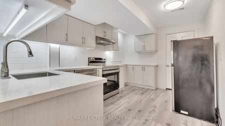 For Lease - 4 Oceanpearl Crescent Unit# Bsmt, Whitby, Ontario - Photo 4