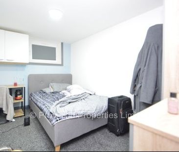 2 Bedroom Student Properties Leeds - Photo 4