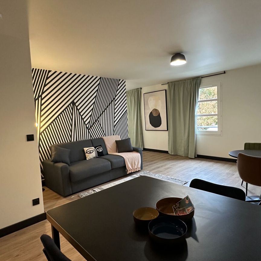 Location Appartement 2 pièces 52m² - Photo 1