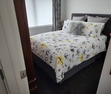 Modern Home - Pyes Pa - Photo 1