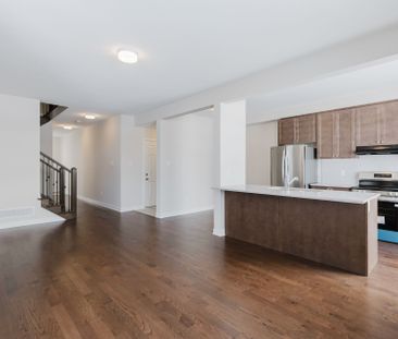 For Lease - 105 Tonic Crescent, Kanata, Ontario - Photo 1