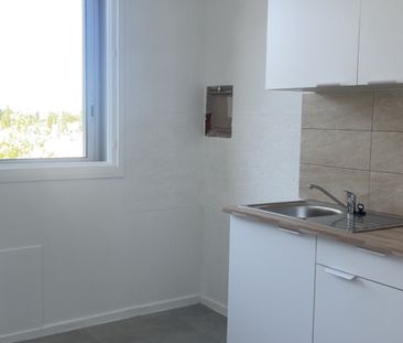 LE PONTET à louer appartement T3 - Photo 1