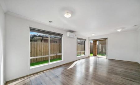 “Modern Family Living with Space, Style & Comfort!” - Photo 4