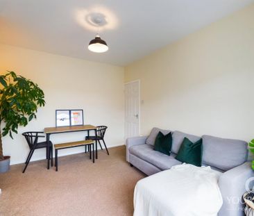 2 bedroom bungalow to rent - Photo 1