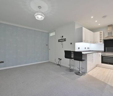 1 bedroom maisonette to rent - Photo 2