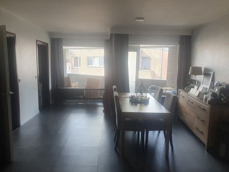 Een mooi appartement met 3 slaapkamers in het centrum van Lommel - Foto 2
