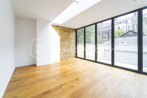 4 bedroom end of terrace house to rent - Photo 1