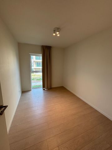 Nieuwbouw 2-slaapkamerappartement met terras - Foto 3
