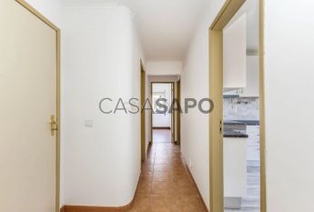 Apartamento T2 para alugar em Almada