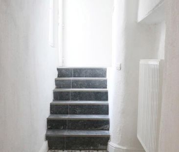 Gezellig en authentiek gelijkvloers appartement Sint-Jacobs, hartje... - Photo 2