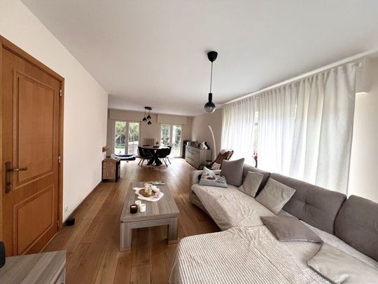 Ruime, prachtige villa met 4 slaapkamers, terras en garage te Blankenberge - Photo 1