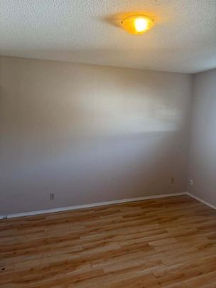 Upland Street 2131 - D60 - 1 - Photo 1