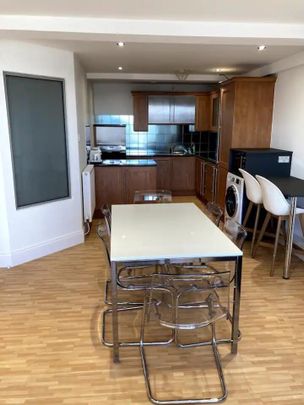 2 bedroom house to rent - Photo 1