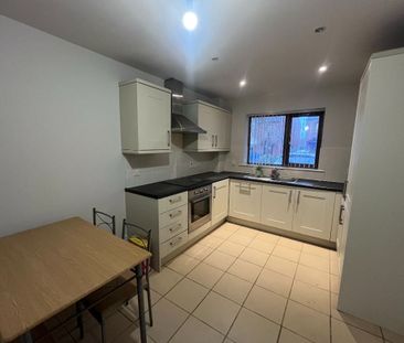 88 Redwood Grove, Belfast BT17 9RN - Photo 3