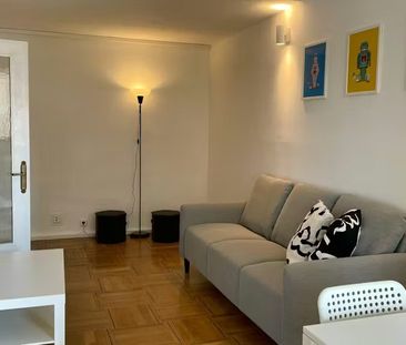 Calle de Raimundo Fernández Villaverde, Madrid, Community of Madrid... - Photo 2