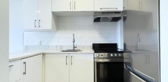 🟢UN MOIS GRATUIT*🟢 🏡 2 1/2 lumineuse |1 290 $/mois - Photo 2