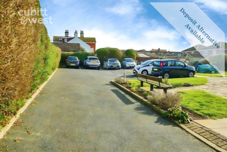 1 bedroom retirement property to rent - Photo 4