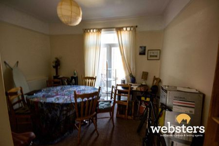 1 bedroom in a house share to rent - Photo 5
