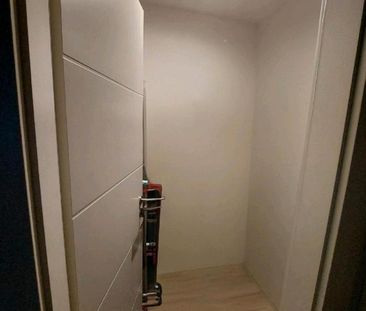 Nachmieter gesucht! Moderne 3-Zimmer-Neubauwohnung mit Garten - Photo 1