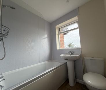 2 bedroom property to rent - Photo 6
