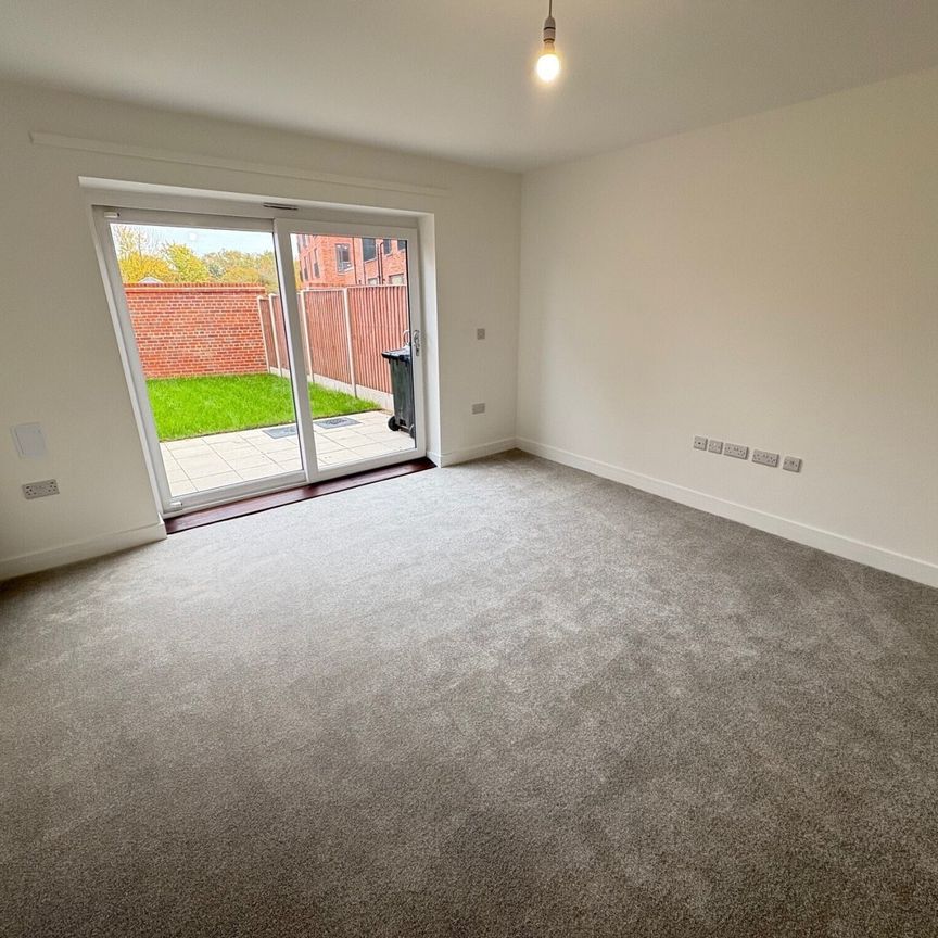 Bennett Street - Photo 1