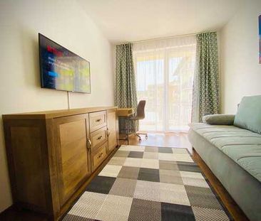 Apartament cu o camera, 40 mp, mobilat modern, zona strazii Porii - Photo 5