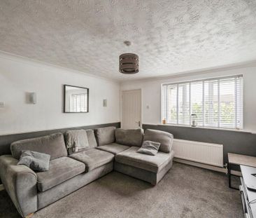 2 bedroom semi-detached house to rent - Photo 1