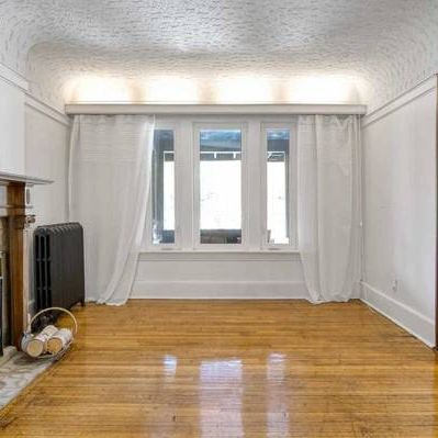 Large 1 Bed - Main Floor Roncy House - Photo 4