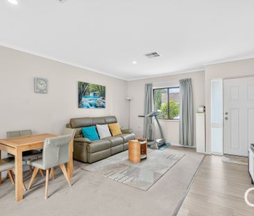 Open the door to effortless coastal living - Photo 5