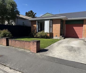 Tidy 2-Bedroom in the Heart of St Albans - Photo 1