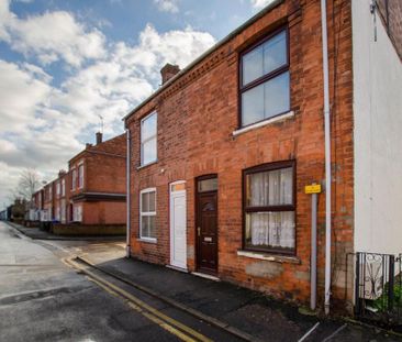 2 bedroom semi-detached house to rent - Photo 1