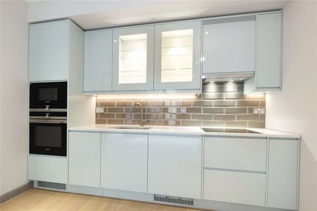 A fantastic studio apartment in the highly sought after Ram Quarter development. - Photo 5